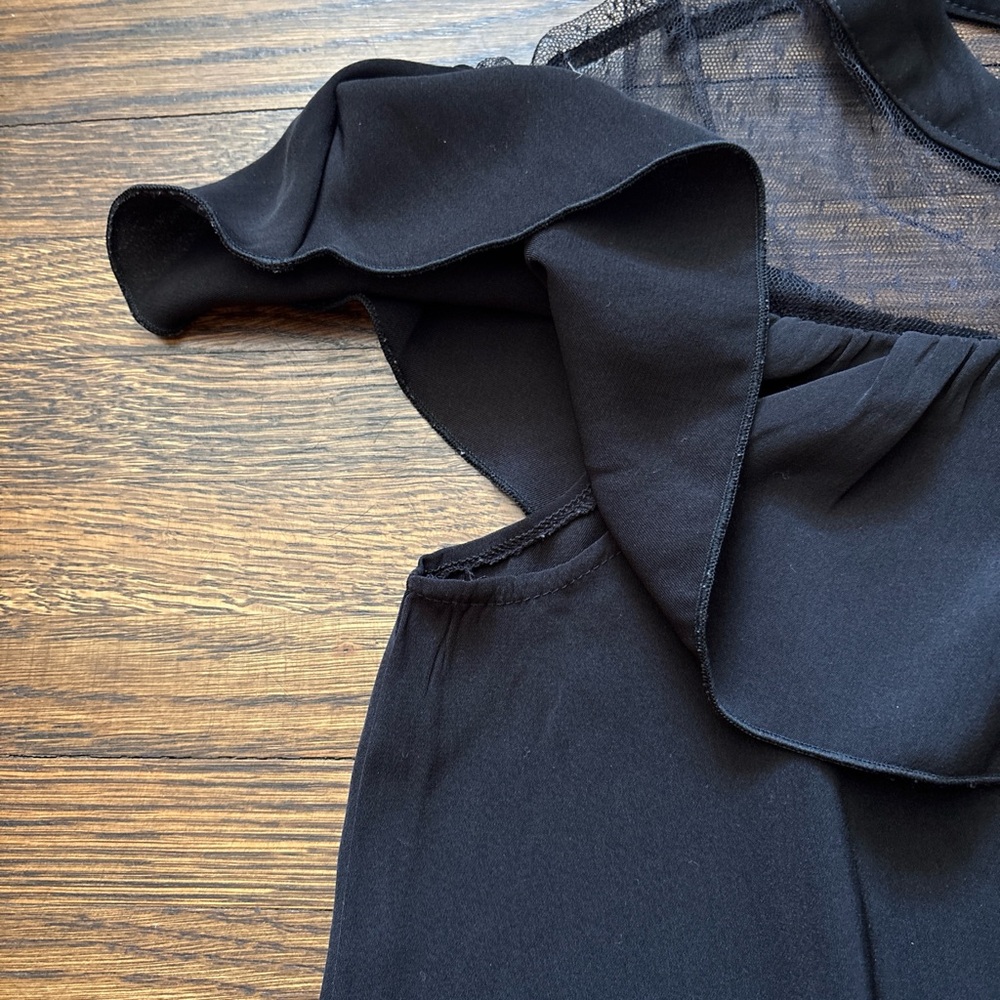 Chic Black Ruffle Blouse - Picture 3 of 6